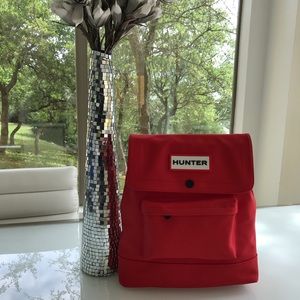 Hunter Red single flap